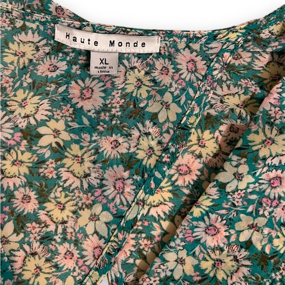 New Haute Monde Deep V-Neck Floral Blouse XL Cut Out Tie Back Bohemian Boho Top - Picture 3 of 5